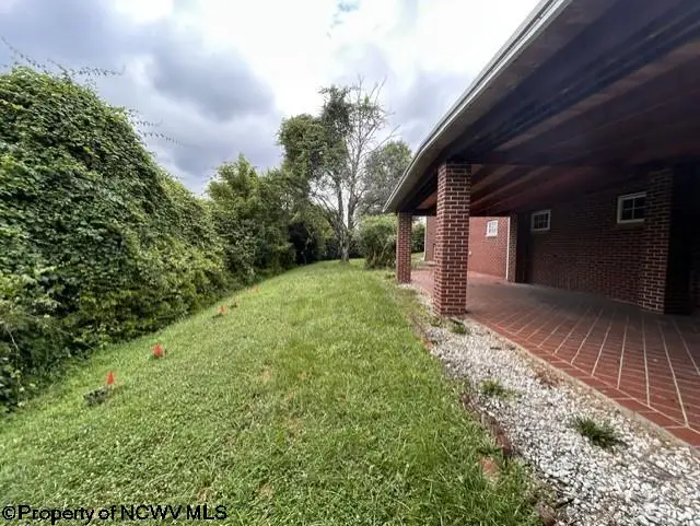 1116 Katherine Street, Fairmont, WV 26554 - #2