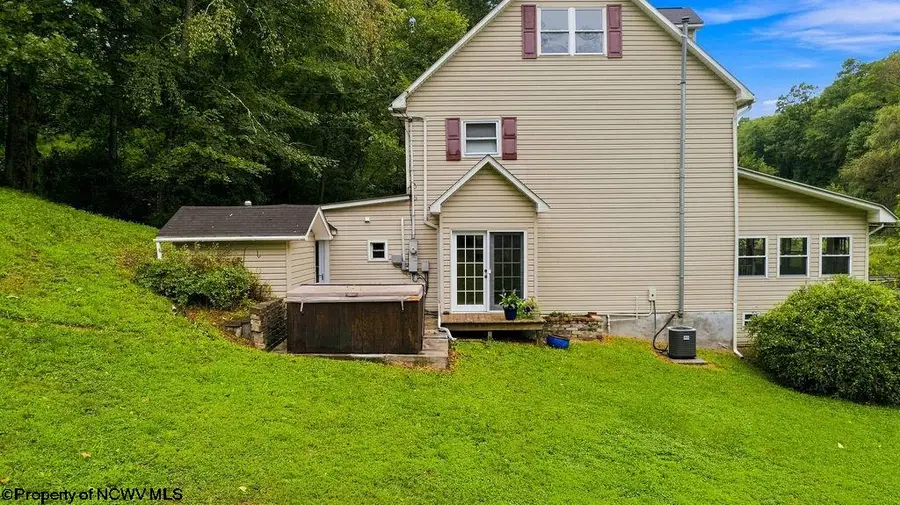 1612 Davisson Run Road, Clarksburg, WV 26301 - #3