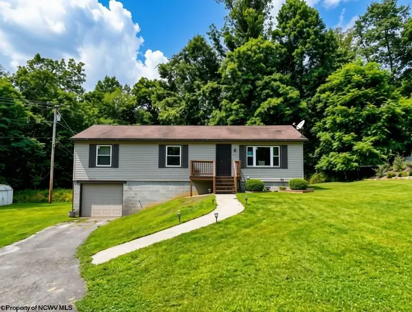 200 Love Drive, Kingwood, WV 26537