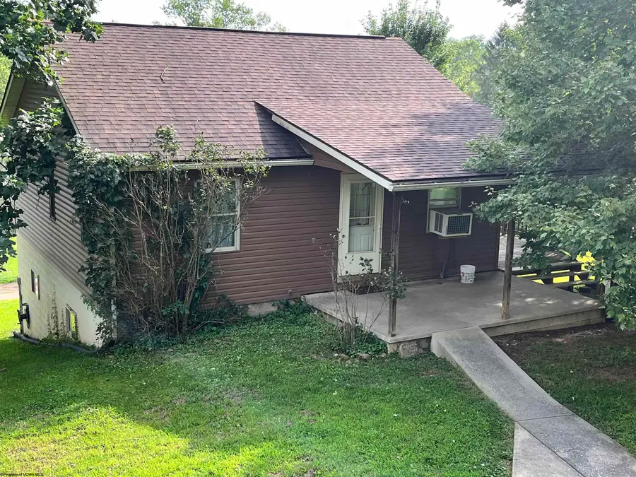 493 Sandy Avenue, Buckhannon, WV 26201-0000 - #2