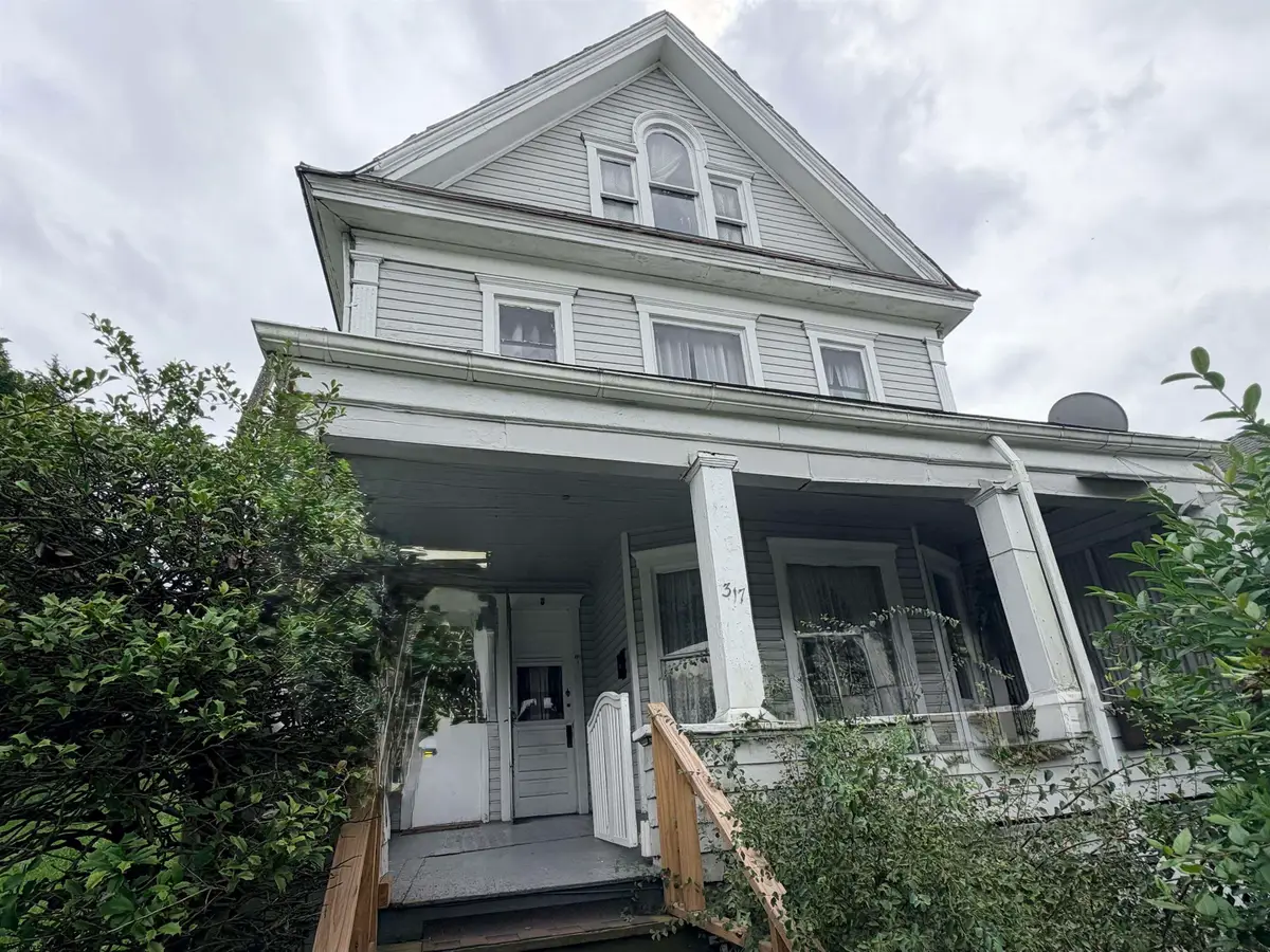 317 E Park Avenue, Fairmont, WV 26554 - #1
