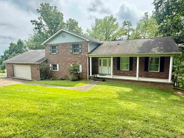 20 Bel Manor Drive, Fairmont, WV 26554