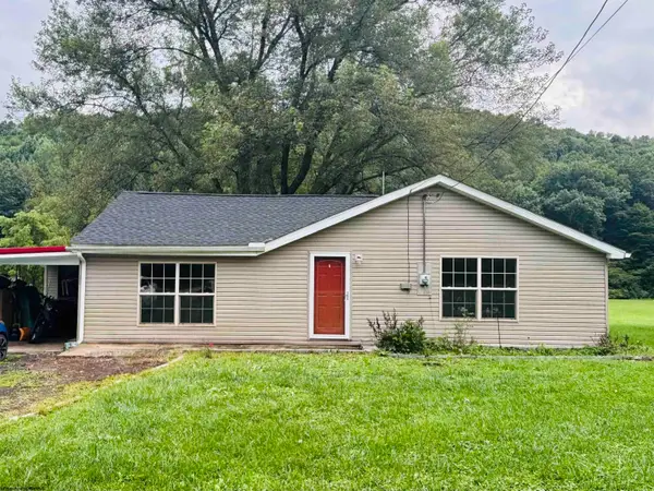 6410 Greenbrier Road, Salem, WV 26426