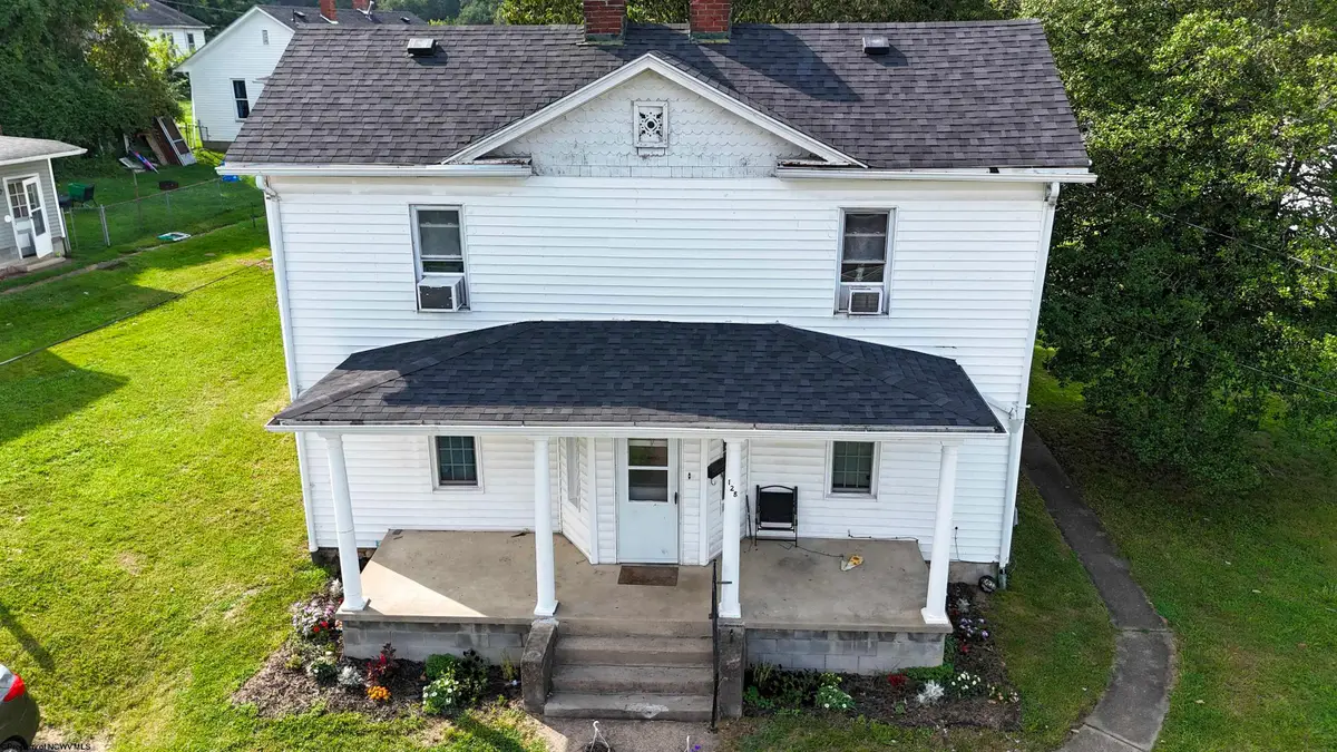 128 Coleman Avenue, Clarksburg, WV 26301 - #1