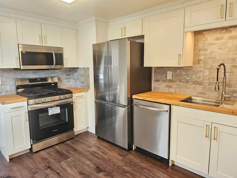 1450 Gould Avenue, Clarksburg, WV 26301 - #3