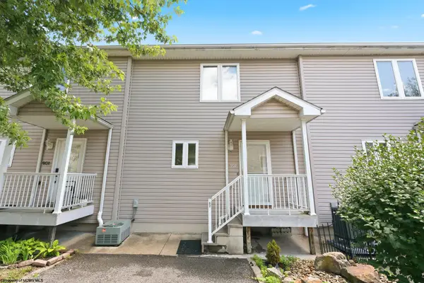 902 Pierpont Heights Drive, Morgantown, WV 26508
