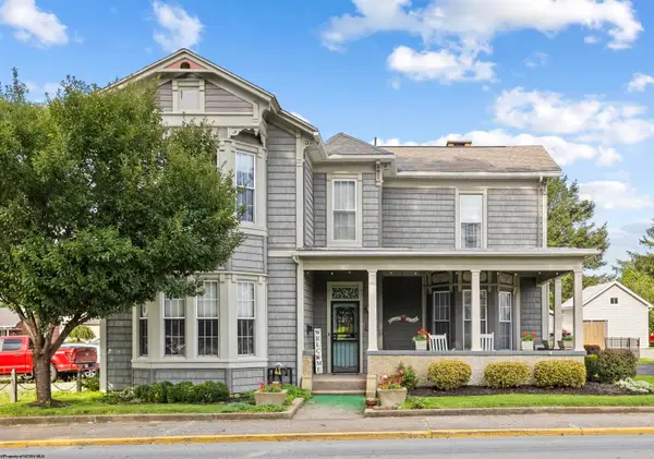 54 S Kanawha Street, Buckhannon, WV 26201