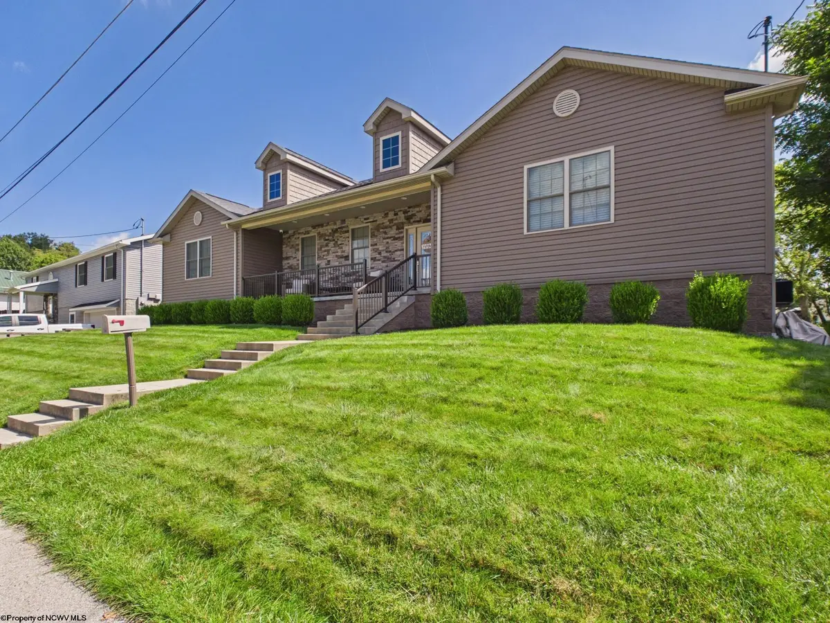 318 Glen Avenue, Clarksburg, WV 26301 - #1