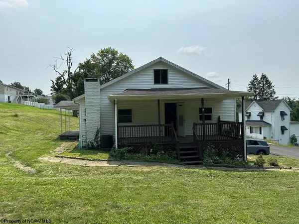 1043 Curtis Avenue, Morgantown, WV 26501
