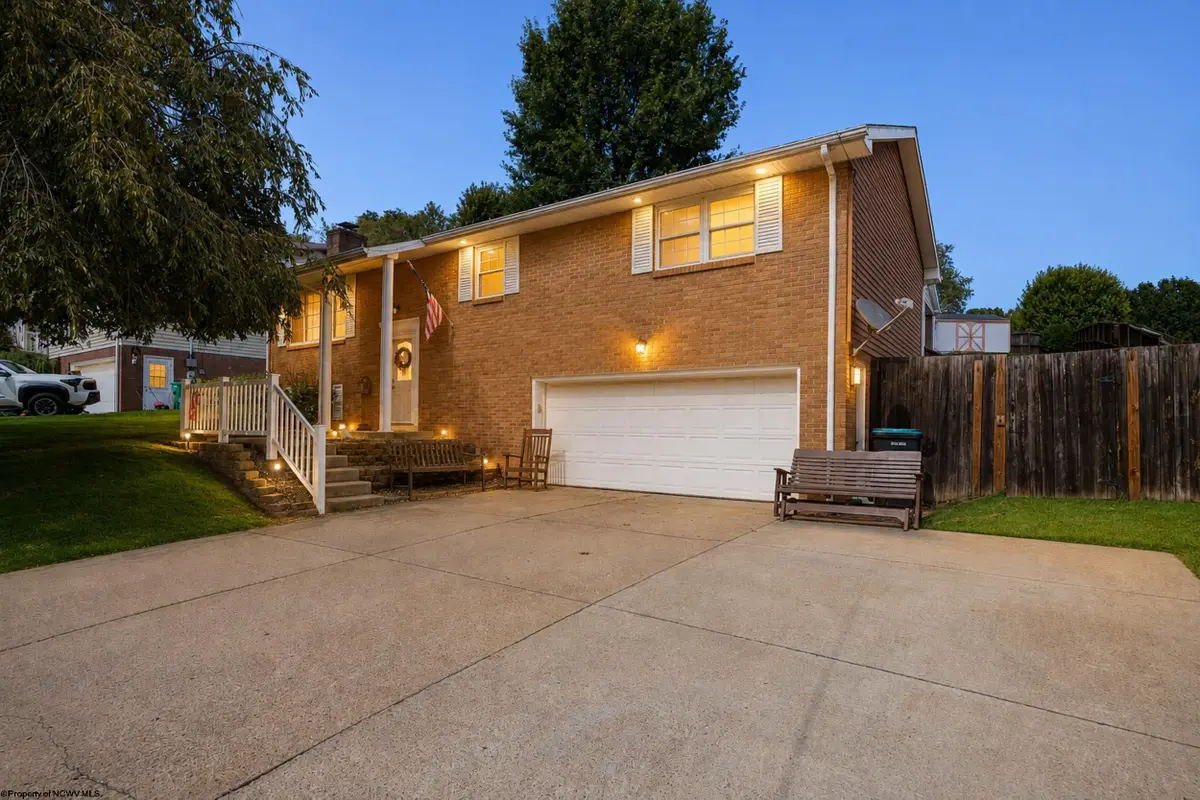 7 Coolview Lane, Bridgeport, WV 26330 - #1