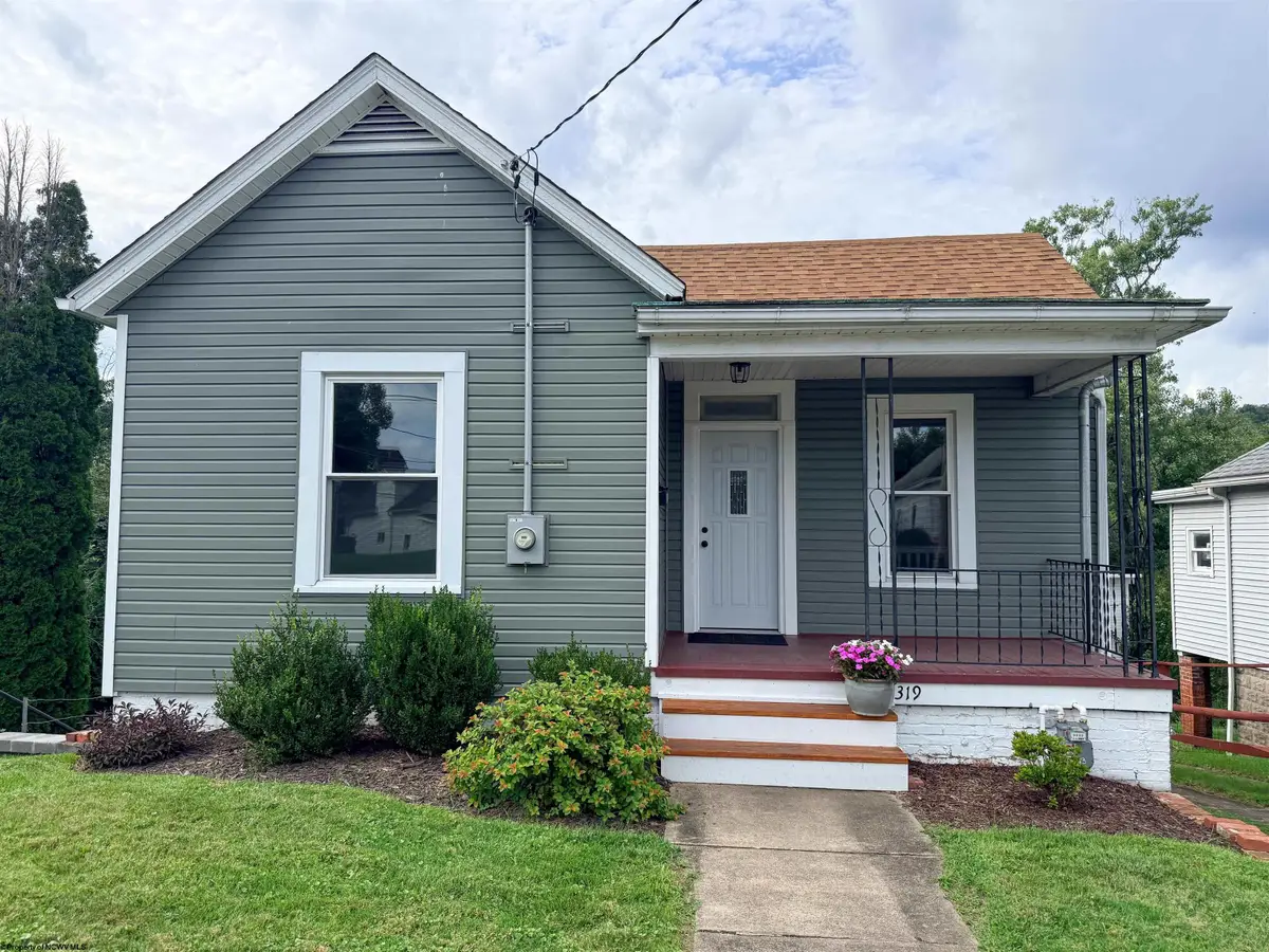 319 Davis Street, Clarksburg, WV 26301 - #1