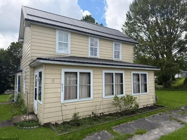 633 Blackwater Avenue, Davis, WV 26260