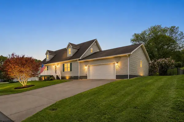 39 Glen Court, Bridgeport, WV 26330
