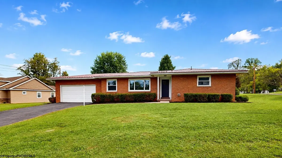 1613 Russell Court, Fairmont, WV 26554 - #1