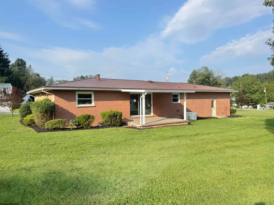 1613 Russell Court, Fairmont, WV 26554 - #3