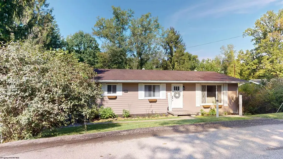 6 Cacapon Circle, Fairmont, WV 26554 - #2