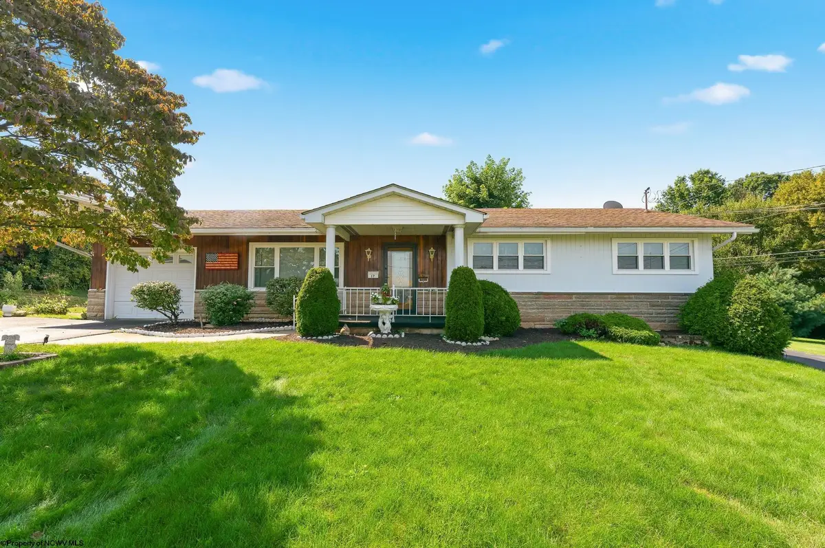 17 Grandview Terrace, Uniontown, PA 15401 - #1