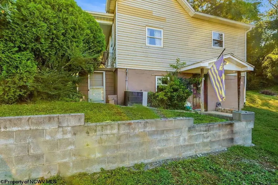 8178 Norman Street, Stonewood, WV 26301 - #3