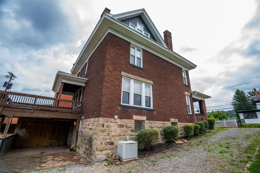 1116 Morgantown Avenue, Fairmont, WV 26554 - #2