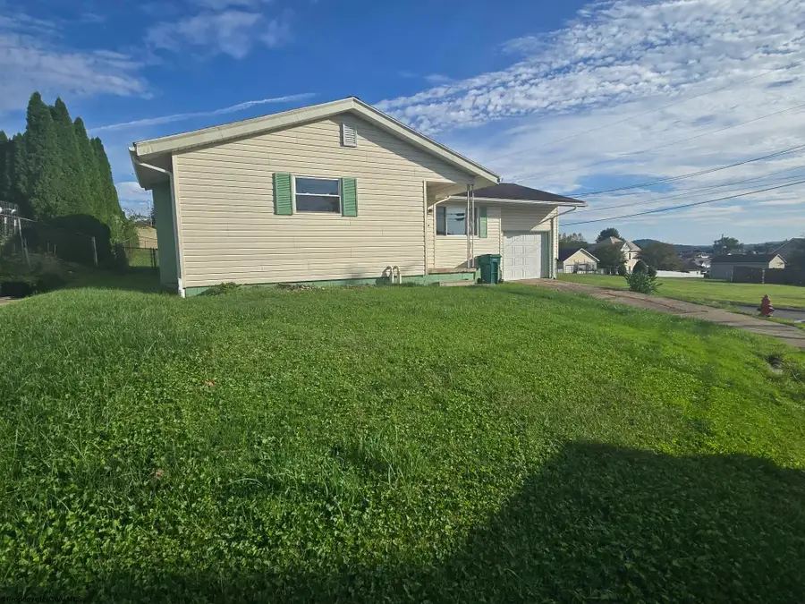 1505 N 18th Street, Clarksburg, WV 26301 - #3