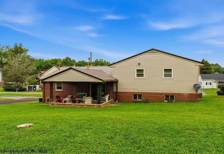 101 Ash Street, Shinnston, WV 26431 - #3