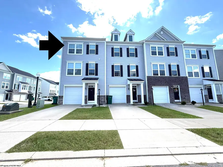 24 Dover Court, Bridgeport, WV 26330 - #2