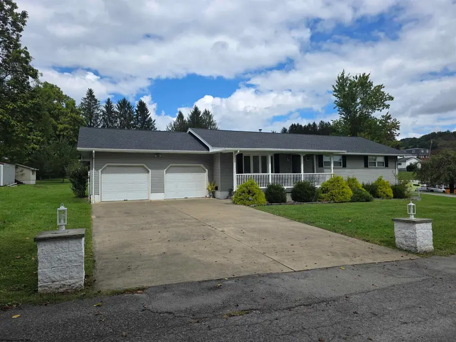 1226 Philli Lane, Shinnston, WV 26431 - #2