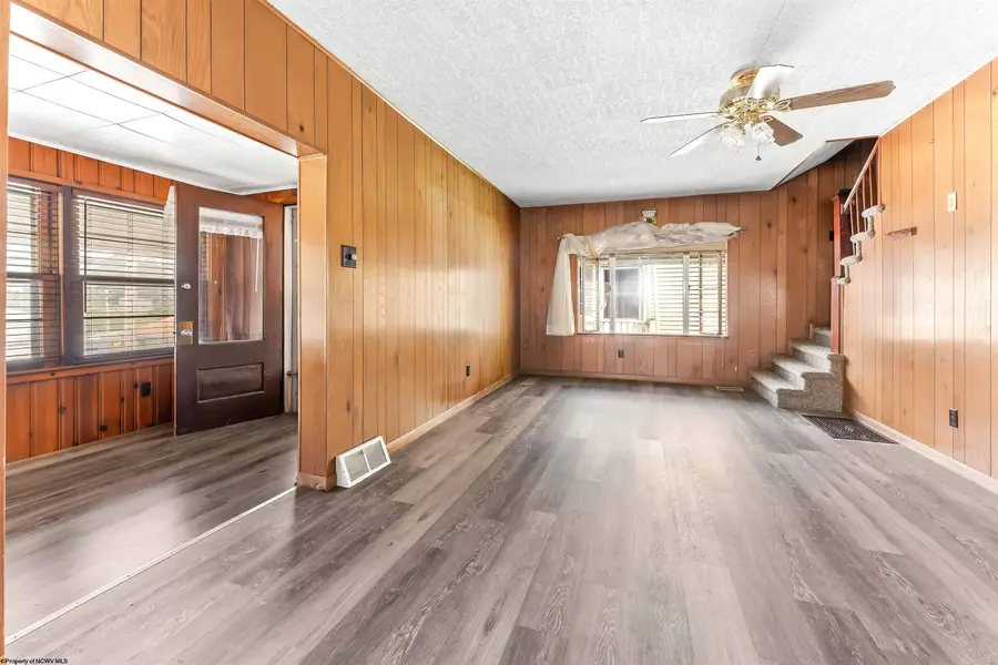1133 Speedway Avenue, Fairmont, WV 26554 - #2