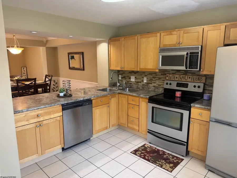 406 Olympic Lane, Fairmont, WV 26554 - #2