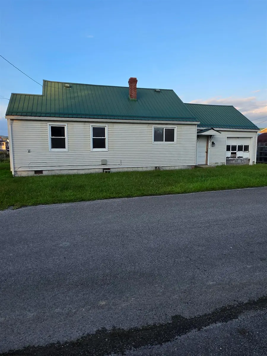 1629 Lavalette Avenue, Elkins, WV 26241 - #3