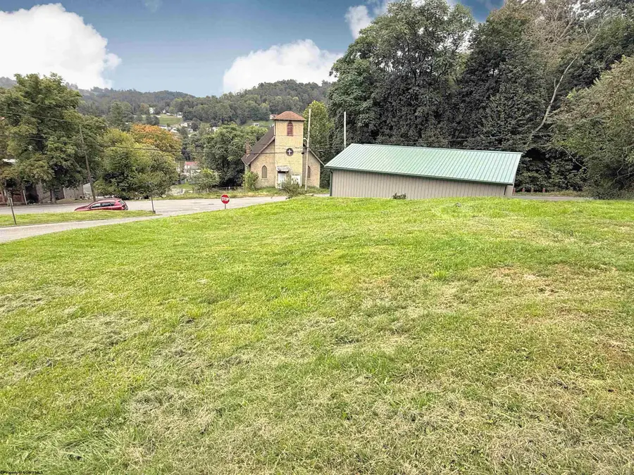 310 & 312 Warder Avenue, Grafton, WV 26354 - #2