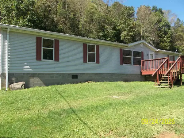 1477 MUDLICK Road, Buckhannon, WV 26201