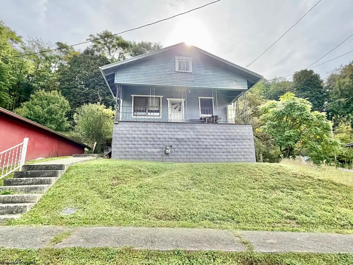 212 Bennett Avenue, Weston, WV 26452 - #1