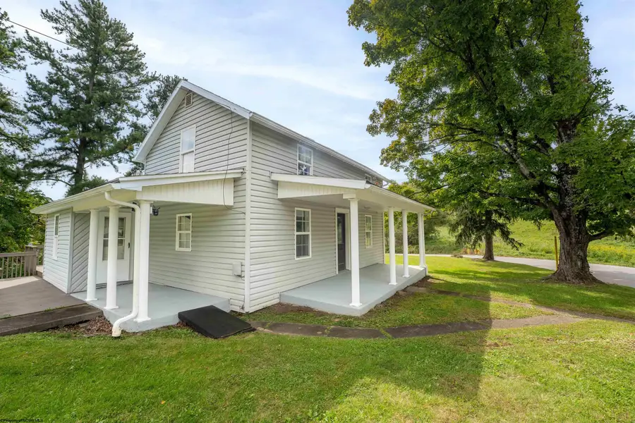 627 S Pierpont Road, Morgantown, WV 26508 - #2