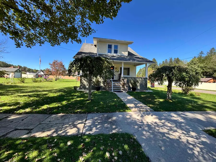 197 N Sturmer Street, Belington, WV 26250 - #2