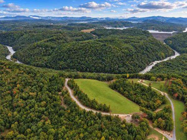 Lot 18 Arrowhead Drive, Mount Nebo, WV 26679