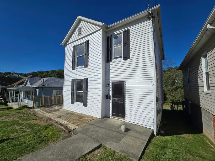 406 Stealey Avenue, Clarksburg, WV 26301 - #3