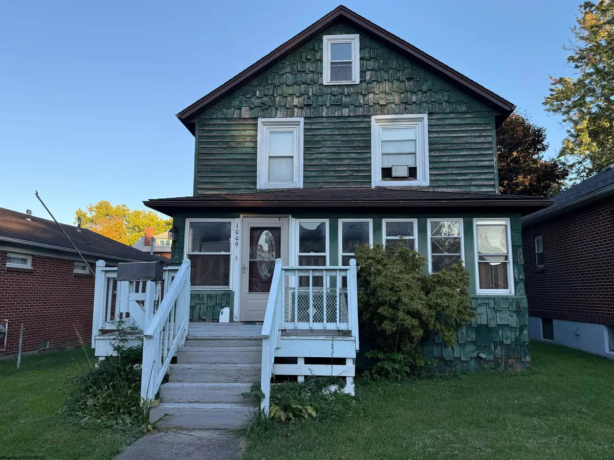 1009 S Henry Avenue, Elkins, WV 26241 - #1