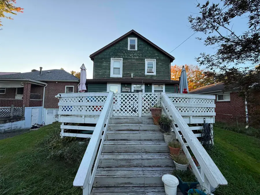 1009 S Henry Avenue, Elkins, WV 26241 - #3