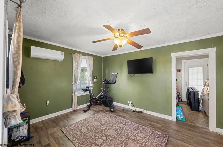 11 E Lincoln Street, Buckhannon, WV 26201 - #3