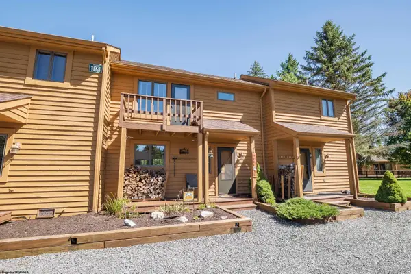 104 Deerfield Circle, Davis, WV 26260