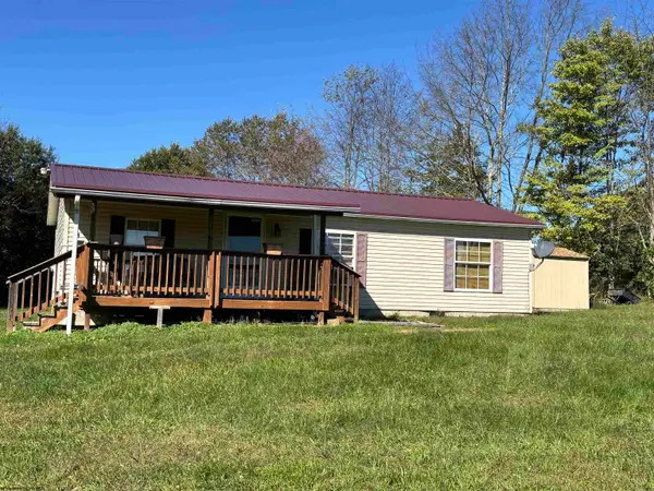 142 Mountain View Lane, Philippi, WV 26416
