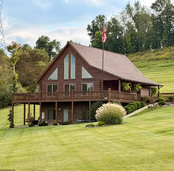 35 Dollar Road, Morgantown, WV 26501
