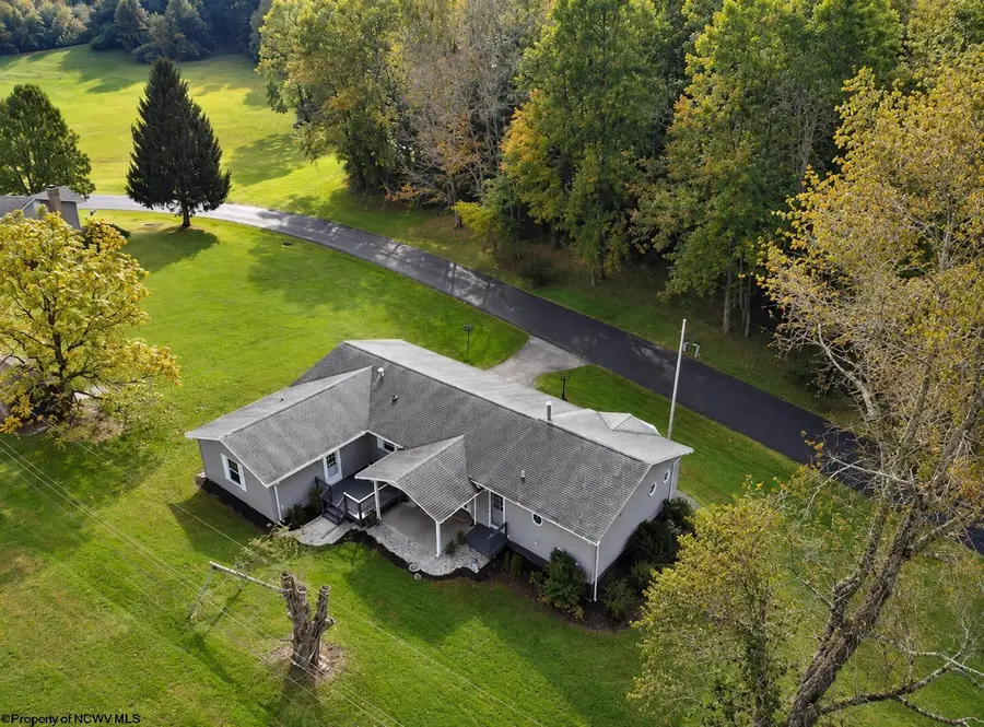139 CARLSON Drive, Grafton, WV 26354 - #2
