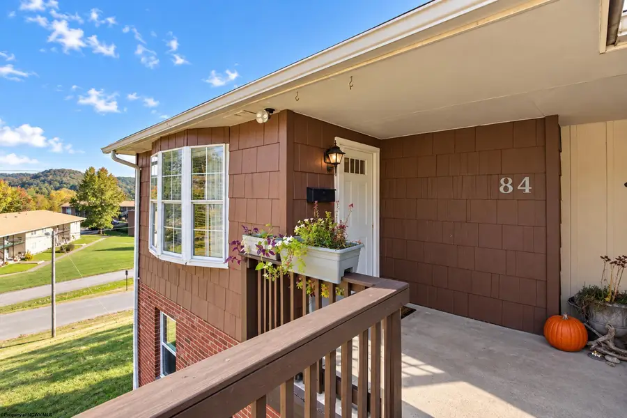 84 Pinewood Lane, Clarksburg, WV 26301 - #2