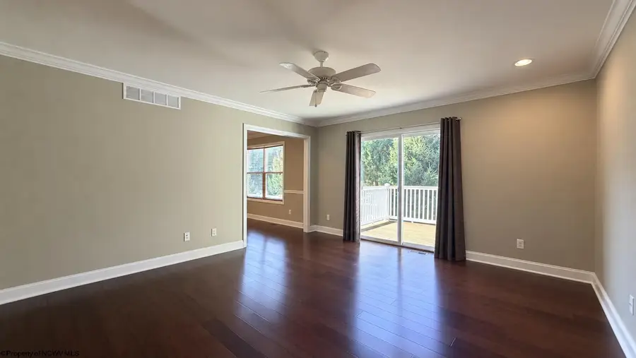 307 Sonoma Way, Morgantown, WV 26505 - #3