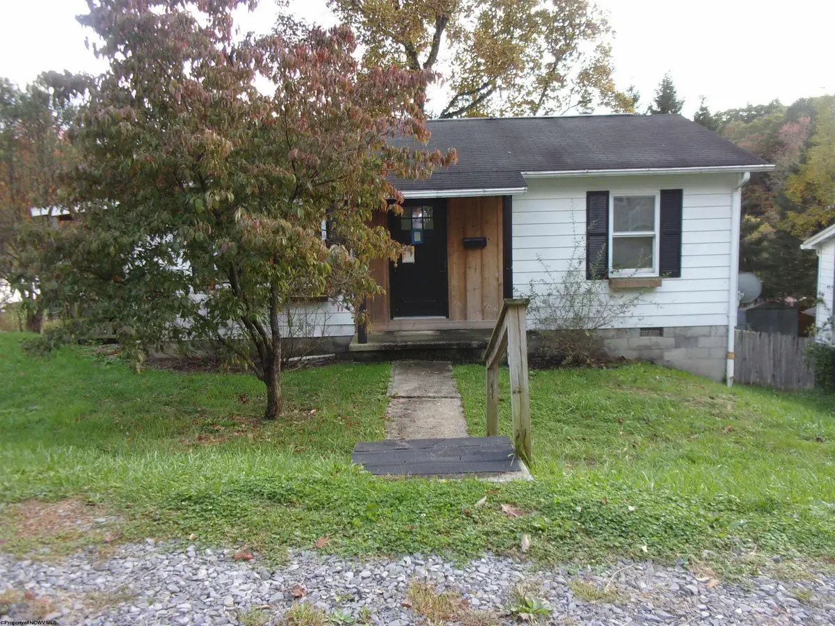 40 Centre Avenue, Belington, WV 26250 - #1