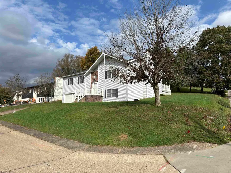 110 Jennifer Lane, Bridgeport, WV 26330-1190 - #3