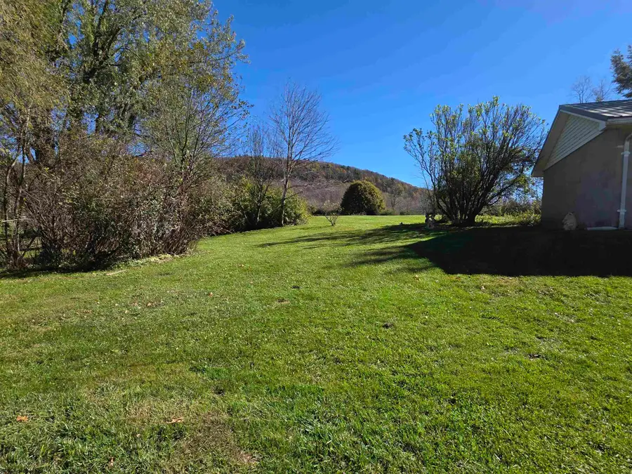 300 N Toy Street, Terra Alta, WV 26764 - #2