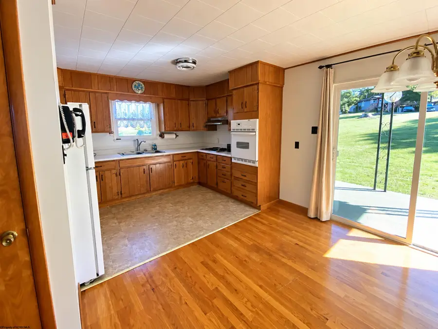 554 Aarons Creek Road, Morgantown, WV 26508 - #3